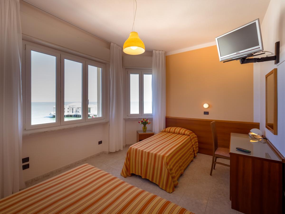 Hotel De La Ville Senigallia Dış mekan fotoğraf