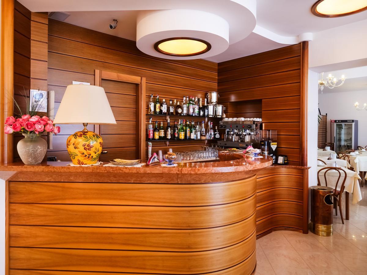 Hotel De La Ville Senigallia Dış mekan fotoğraf