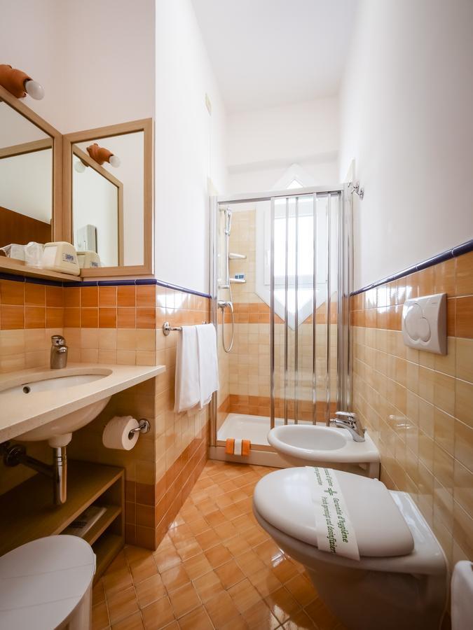 Hotel De La Ville Senigallia Dış mekan fotoğraf